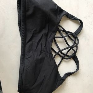 Lulu lemon sports bra
